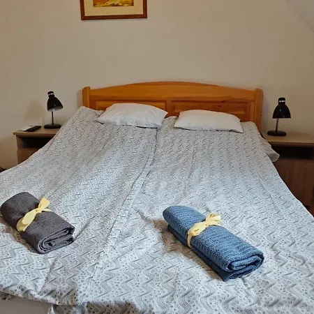 Harsfaapartman Es Vendeghaz Gæstehus 3*